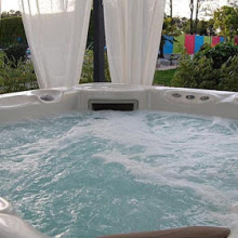 Hotel Du Porge 2*